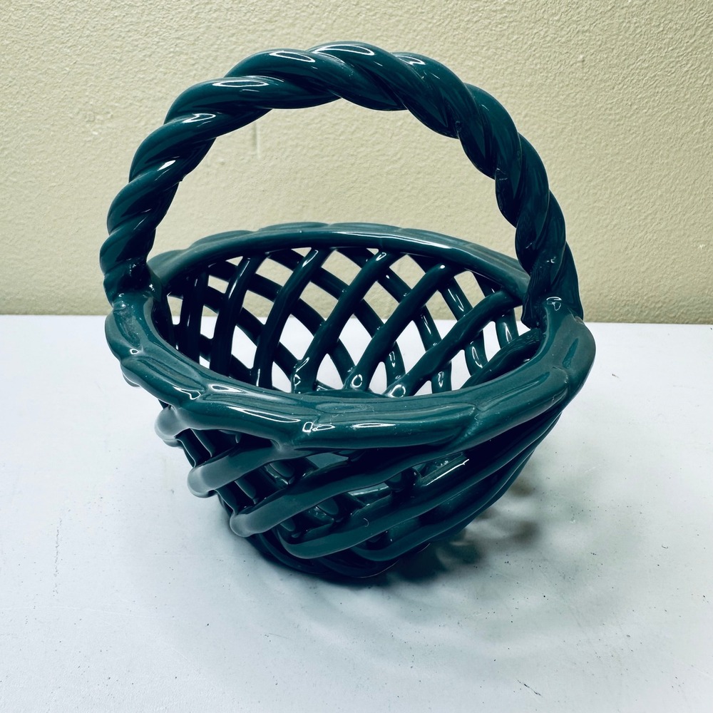 Vintage Hunter Green Ceramic Lattice Basket Woven Rope Handle Decorative Bowl 5"